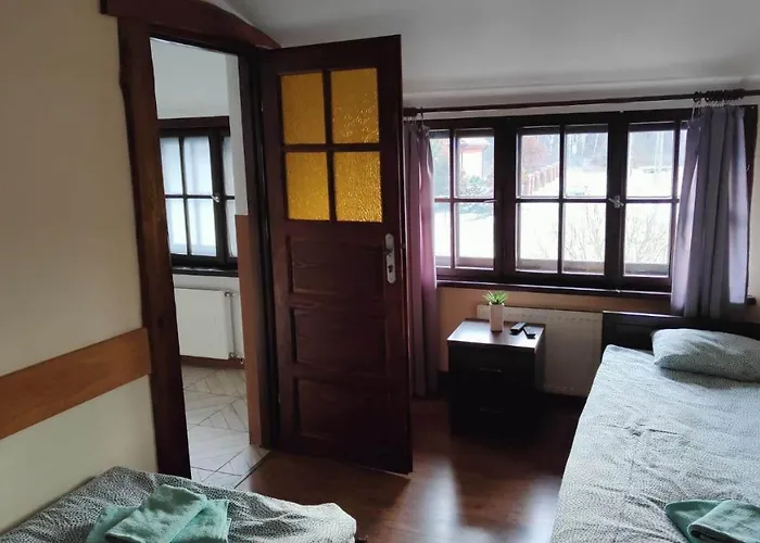 Oberza Kniejowka Inn *